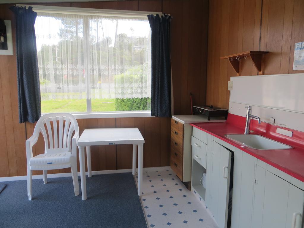 Big Bay Holiday Park Awhitu ห้อง รูปภาพ