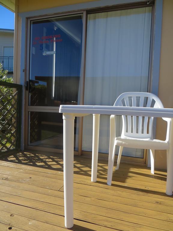 Big Bay Holiday Park Awhitu ห้อง รูปภาพ